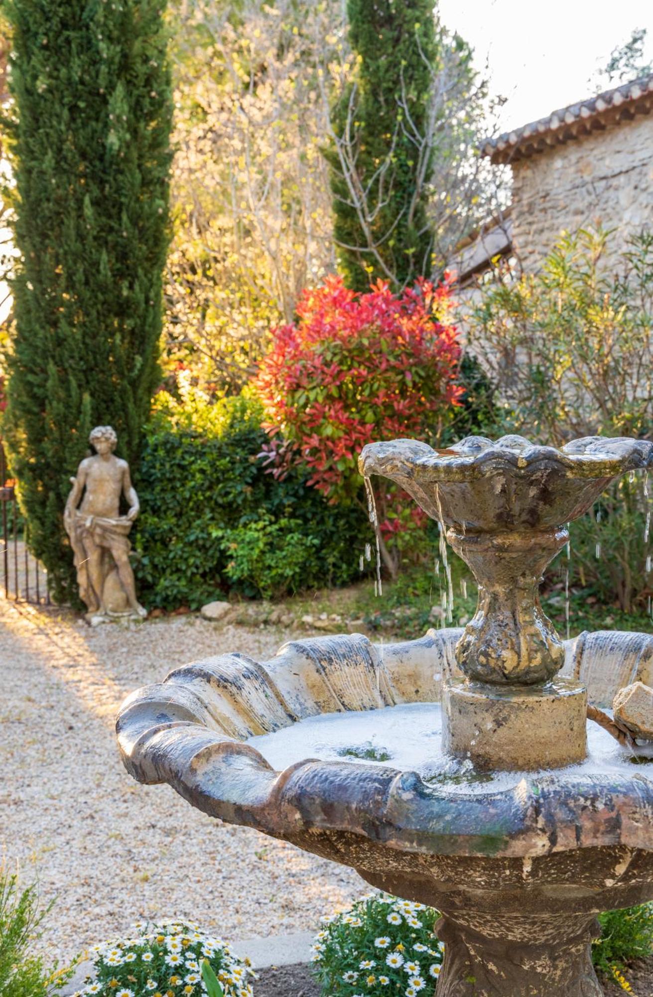 Le Clos De Lucie Lagnes Экстерьер фото